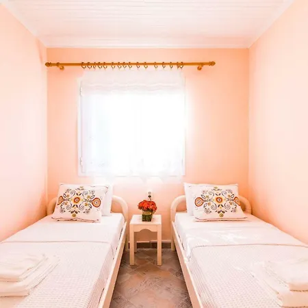 Holiday home Nick's House By Konnect, Loggos Paxos